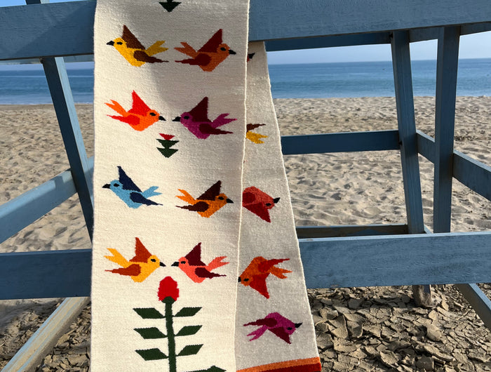 <h2>PAJAROs & flores</h2>